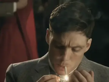 Shelby 🚬 #thomasshelby #peakyblinders #peakyblindersedits #storywa #fyp 