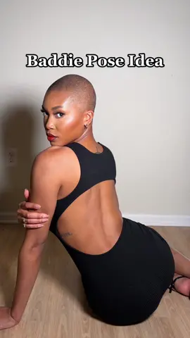 Try out this pose when you wanna switch things up! Don’t forget to practice in the mirror too 💋  #posesforpictures #posereference #posingforthecamera #howtopose #baddieposes #posesforgirls #posesforinstagram #posingforwomen 