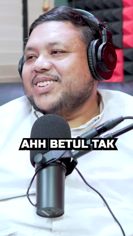 🎙️Fireside Chat: Tables Priority For Muslims 🎬: Apekah pendapat Ustaz Zahid Zin tentang issue ni ?     ➡️: Listen Now On Spotify Link In Bio Podcast ini dibawa khas oleh Alustaz.SG. Mari sama sama sertai Project Takrim 2023 melalui wakaf telaga air bersih, pek sahur & iftar dan wakaf al-quran braille.   Hubungi mereka di talian 88691646 atau layari laman web www.ustaz.sg.  #podcastpalingbawahdispotify #fypシ゚viral #podcast #MyPrimeTime #spotify #singaporetiktok #singaporeviral #bestpodcast #watchtillend #malaysiatiktok #malaysiaviral #viralfypシforyoupage #lepaksantai #viralsg #viralmy #podcastsg #ramadanmubarak🌙 