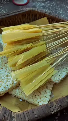 Tạp hoá tuổi thơ 🥰🥰 #anvatnoidiatrung #taphoatrungquoc #anvattrungquoc #fy #fyp #vacaiket #xuhuong #childhoodsnacks #snack #minhay #anvattuoitho #tuoitho #ancungtiktok #trovetuoitho #vacaiket #trending #tik  #taphoatuoitho #tuoithotoi #tuoitho8x9x #foryou #trending 