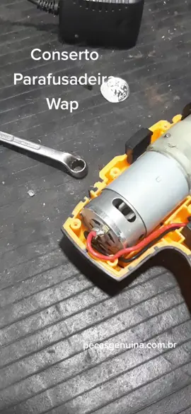 Conserto parafusadeira Wap @WAP  #pecasgenuinas #maquinawap #conserto #tiktokbrasil #assistenciatecnica #consertodemaquinas #assistenciawap #aspiradorwap #extratorawap #reparo #pecaslavadoras #maquina #motor #busonaro #compartilhar #tiktokmotivacional #defeitoferro #capicara #WAP #pecas #parafusadeira #furadeira 