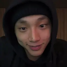 glad I didnt miss his insta live, HE IS SO FINE YK . #jinhyeong #jungjinhyeong #jinhyeongedit #jey #jeythewhimsical #정진형 #khh #khhedit #krnb #khhfyp #krnbfyp #jungjinhyeongedit 