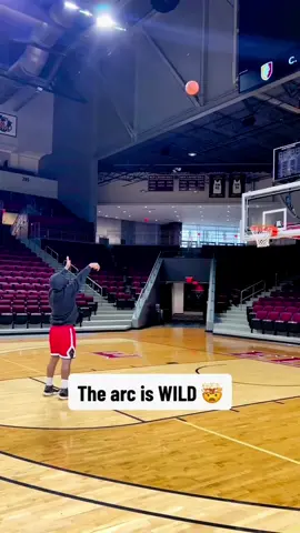 Tag a friend with the craziest arc (credit:  @bleacherreport) #ballislife #theshiftsports 