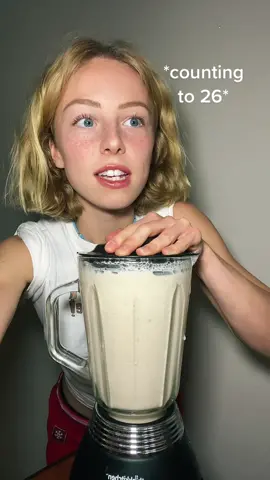 How To Make Easy & Delicious Oat Milk ✨✨✨✨✨✨✨✨✨✨✨✨✨#homemadeoatmilk #howtomakeoatmilk #veganrecipes #foryou #plantbasedmilk 