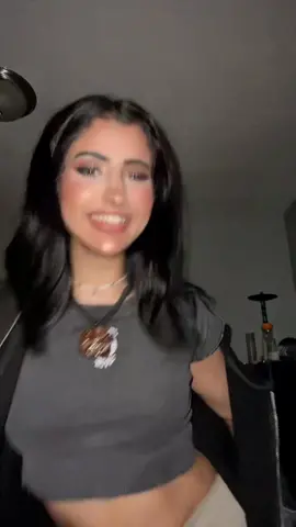 Did i get this dance right 🐣 #zyxcba#xcyzba#lafamosagilbertona#animetiktok#makeupartist#frenchrap#arab  