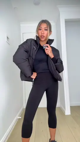 Repost @Kristine Fernandez styling the ultimate Gym Capsule Wardrobe 🏋️‍♀️ #lornajaneactivewear #lornajane #activewear #outfitinspiration 