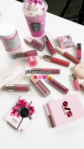 Aww, mis tonos FAVORITOS 🥰💖 Amo Pink Makeup 💗 Estoy obsesionada con estos empaques y estos tonos rosa 🌸💋 #pinklipproducts #lipproducts #lipmusthaves #pinklipgloss #nudelip #makeupmusthaves #fyp #virallipstick #kbeauty #pinkmakeup #girlymakeup #wonyoungeffect #wonyoungism #rarebeauty #tower28beauty #tower28lipjelly #onesizeblush 
