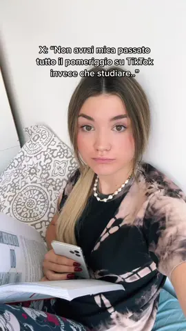 PURTROPPO SI, MI HAI SCOPERTA.. 😬📚