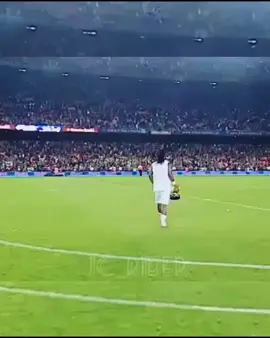 La Despedida de R10 q me hizo llorar😢🤩⚽👏#R10 #ronaldinho #despedida