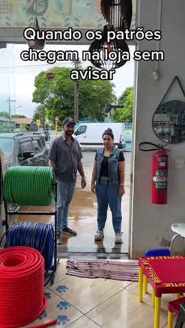 Quandos somos pegos de supresa 🤭🤣 #foryou #materiaisdeconstrucao #patraochegou #surpresa 