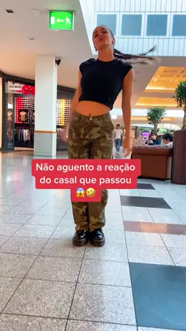 Ahahah amei 😂  #prank #comedy #tiktokchallenges  #danceinpublic 