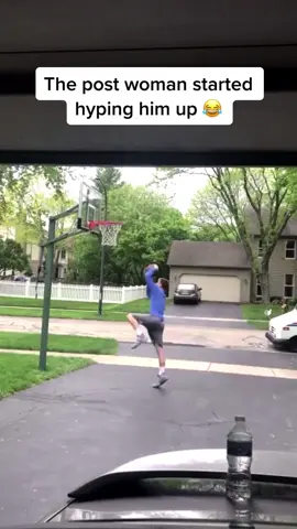 This is too wholesome ❤️👏 (via paul_stys/IG) #basketball #highschool #heartwarming 
