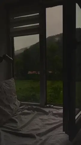 It seems to me that when I will not be there people will miss me #speed #relaxing #relax #real #viral #nature #naturevibes #edit #4k #dontflop #places #fypシ #aesthetic #rain 