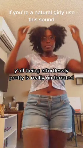 #naturalblackgirls #usethissound #naturalblackhair #naturalbody #fulllips #nomakeup #prettyblackgirl 
