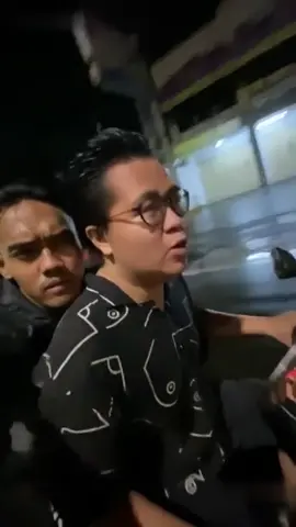 eaak anak senja juga kalah sama quotes aku #marioteguhberkata 