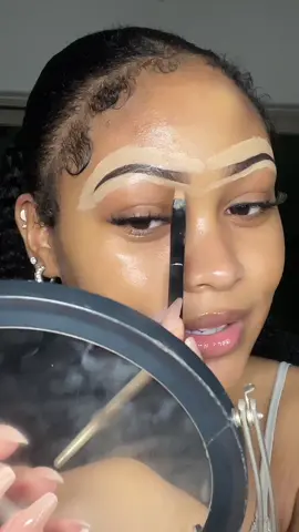 another grwm using @kajabeauty trying out this eyeliner stamp!! Lmk what you guys think💕💕