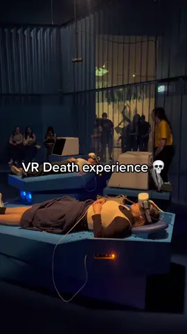 New VR at the melbourne now exhibition is abit crazy!  Would you want to experience death?!? — #vr #melbournenow #outofbodyexperience #vrdeath #melbournetodo #screammovie 