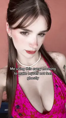 Im still pale tho its just makeup :(