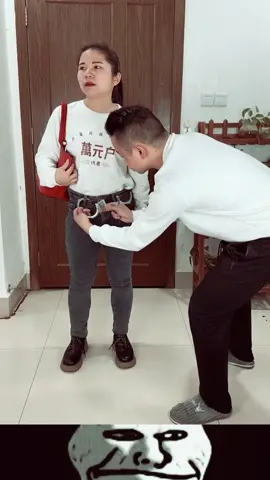 Khóa an toàn nhé 🤣 #funnyvideos #foryou #viral #lalakakahahaha #haihuoc 