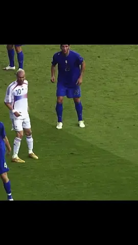 #CapCut cú húc đầu bay cúp của Zidane 🥵 #football #bongda #france #italy #zidane #xuhuong #xuhuongtiktok 
