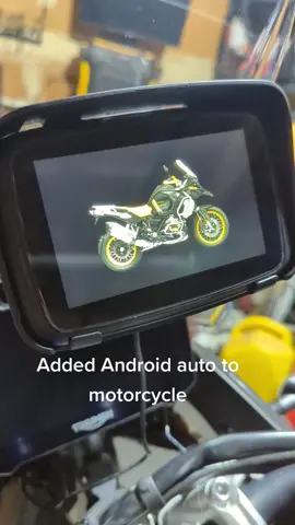 just added wireless Android auto to my Triumph Tiger900GT. Now my phone stays nicely tucked away in my pocket and I can use voice commands through my helmet headset. #android #androidauto #motorcycle #triumphmotorcycles #biker #tiger900 #motorcycles #gps #navigation 