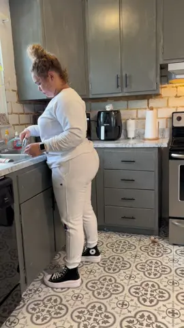 When she says dinners ready 