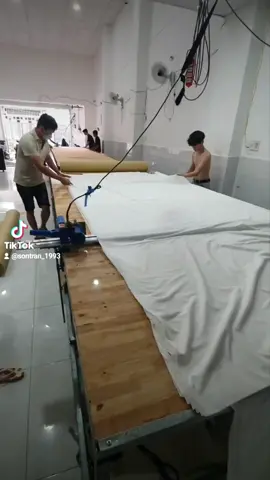 XƯỞNG CẮT VẢI GIA CÔNG