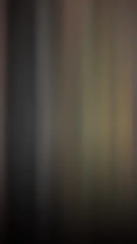 Ngày đó anh quên mất là em còn rất nhỏ, và đáng ra anh phải thật dịu dàng với em☺️