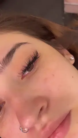 Im ready to start taking in more clients who understand im at practice but products still cost money. My retention has already made improvement so its time ❤️ #lashes #houstonlashtech #beauty 