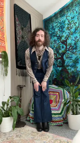 One of favourite outfits                                #foryoupage #fyp #styleinspo #outfitinspo #mensfashion #OOTD #70s #70sfashion #vintagefashion 