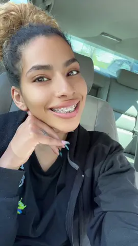 Last pic #fyp #braceface 