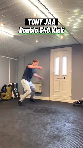 Tony Jaa double 540 kick #martialarts 