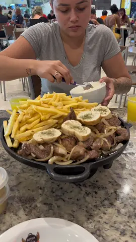 Minha mulher come demais 