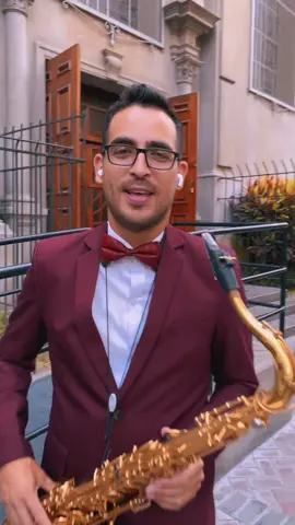 Todo cambio por ti 🎷#colaccisax #diseloconsaxo #saxofonista #saxoparabodas #saxoparaeventos 