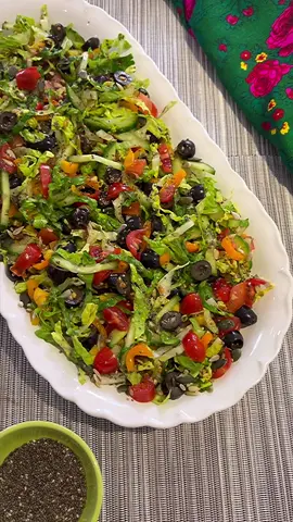 🥗Salad-زڵاتە-سلطة: . Let is start again with very simple , delicious and healthy salad.  . 🥗Ingredients: -lettuce, cucumber, cherry tomato, orange or yellow bell pepper, black olive. Mixed seed including chia seeds(nearly 1/2 tablespoon) . -Dressing-  extra virgin olive oil, vinegar or yellow pickle vinegar, lemon juice, garlic powder, black pepper, salt. . *If you add Chia seed, let the salad rest for at least 30 min to let the seeds take up some of the juice of the salad. . 🥗با دەست پێ بکەینەوە  دووای مانگی رەمەزانی پیرۆز بە زەڵاتەیەکی سادە و تەندروست و بەتام کە دەگونجێت لەگەڵ زۆربەی خواردنەکان . 🥗پێداویستیەکان: -خاس، خەیار، تەماتە، بیبەری زەرد، زەیتونی رەش، مکەسەرات بە ئارەزووی خۆت. ئەوەی من تۆزێک شیا سیدیشی تێدابوو بە رێژەی نیو کەوچک. . بۆ تامەکەی:  ئاوی لیمۆ، زەیتی زەیتون، خەل یاخود ئاوی ترشیاتی زەرد، بیبەری رەش و سیری پاودەر، خوێ . هەر زەڵاتەیەک گەر شیا سیدت تێخست ئەوا دایبنێ بۆ ٣٠ خولەک یان  زیاتر تا شیا سیدەکان ووشک نەمێننەوە و ئاوی زەڵاتەکە وەربگرن. . 🥗سلطة شهية و صحية  . المكونات: -خس، خیار، طماطم ،فلفل ملون، زيتون اسود، مكسرات حسب الرغبة (اني هم خليت ١/٢ ملعقة بذور الشيا) . للصوص:  زيت زيتون، عصير ليمون ، خل او خل طرشي ، بودرة ثوم، فلفل اسود ، ملح. . *اذا اضفتي بذور الشيا، خلي سلطة بمكان بارد  لمدة ٣٠ دقيقة حتى بذور الشيا يشرب شوي من عصير السلطة. #salad #saladlovers💚 #healthysalad #healthyrecipes #vegansalad #veganrecipes #سلطة #سلطة_صحية #fypage #fypシ 