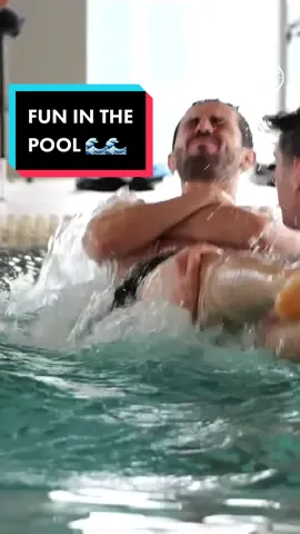 So much going on in one pool! 😅  #mancity #insidecity #bernardosilva #johnstones #ederson 
