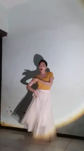 endingnya mata kayak ultraman 🙂 #bollywoodsong #fypシ #bolechudiyan 