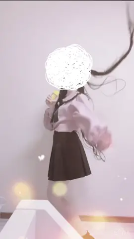 手に持ってるマイク何かわかる？ #あいらいふ #ilife #ころころガール #スーパーロングヘア #量産型女子 #fyp #kawaii #アイドル #黄色い粉 