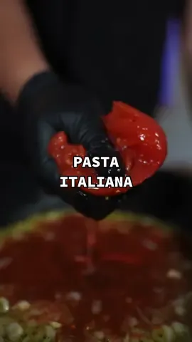 Pasta en Roma 🇮🇹 #españa🇪🇸 #españatiktok #recetastiktok #recetasfaciles #recetasrapidasyricas #cocinacasera #centrodemadrid #comidarapida #comunidaddemadrid 