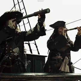 😂🤝🏽 #johnnydepp #jacksparrow #captainjacksparrow #barbossa #piratesofthecaribbean #fyp 