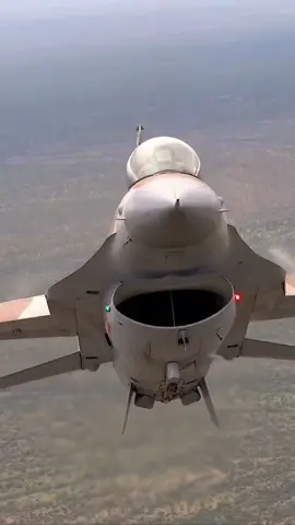 F-16 Fighting Falcon 💪 