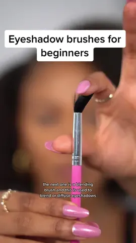 Eyeshadow brushes 101 ✨ I’m going back to the basics and breaking down 3 types of brushes you need for the perfect eye makeup 👇🏽  1. Crease brush to apply shadows directly in the crease. This is where I like to apply a dark eyeshadow.  2. Blending brush to blend out or diffuse eyeshadow. I take a shade similar to my skin tone and blend out any harsh lines.  3. Flat brush to pack on colors for the most pigment (or you can use your finger!)  All of the brushes used in this video are from @bhcosmeticsofficial. I’ve had them for yearssss and they’ve lasted so well!  #eyeshadowtutorial #eyeshadowlook  #eyeshadowforbeginners #eyeshadowtutorialforbeginners  #eyeshadowbrushset #eyeshadowbrushforbeginners #howtoapplyeyeshadow, #beginnereyeshadowtutorial 