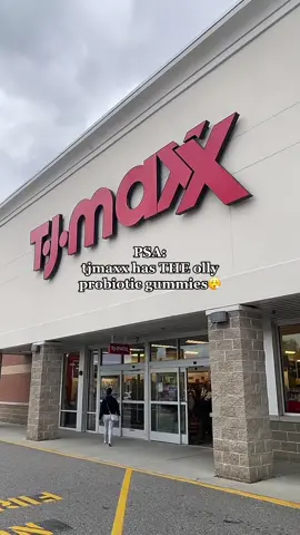 i 🫶🏼 @tjmaxx  #tjmaxx #tjmaxxfinds #tjmaxxhaul #shopping #haul #olly #ollygummies #probiotics #fyp 