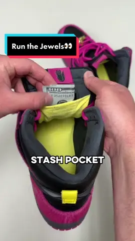 Hidden Details on Run the Jewels Dunk High🤯
