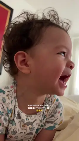 Baby laughs are the best sounds in the universe 😭🥺🫠 #babiesoftiktok #babylaugh #MomsofTikTok #boymom #babylaughing #babylaughs #loveofmylife 