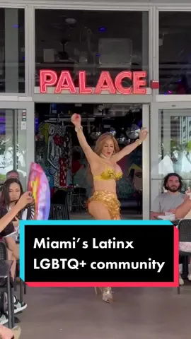 ¡Visitamos Palace, punto de encuentro de la comunidad LGTBIQ+ Latinx en Miami durante el @miamibeachpride! 🔥 We visited a hotspot for Miami's Latinx LGBTQ+ community during @miamibeachpride, Palace! 🔥 #miamibeach #Pride #miamilatina #miamilatino 