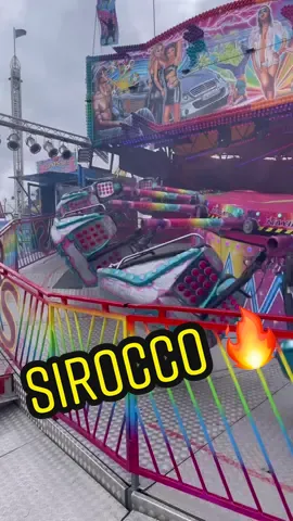 Sirocco (Delahautemaison) #insane #fast #fair #ride #carnival #rides #fyp #foryou  