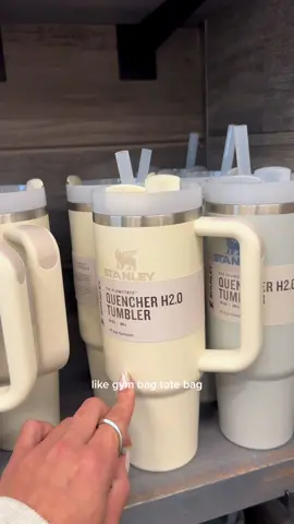 #StanleyCup #wholefoods #tumblrcups #stanleytumbler #fyp #foryoupage #Vlog 