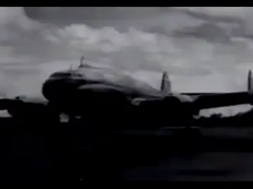 Perjanjian Renville adalah sebuah perjanjian antara Indonesia dengan Belanda yang terjadi di  kapal USS Renville di teluk Jakarta. Perjanjian ini diadakan untuk menyelesaikan perselisihan atas Perjanjian Linggarjati tahun 1946. Perjanjian ini berisi batas antara wilayah Indonesia dengan Belanda yang disebut Garis Van Mook. Isi perjanjian ini diantaranya, - Belanda mengakui Jawa Tengah, Yogyakarta dan Sumatra sebagai wilayah republik Indonesia. - Disetujuinya sebuah garis demokrasi yang memisahkan wilayah Indonesia dan daerah pendudukan Belanda. - Pihak Indonesia menyetujui dibentuknya negara Indonesia serikat pada masa peralihan sampai pengakuan kedaulatan. #fyp #xybca #HistoryTime #perjanjianrenville #indonesia #belanda 