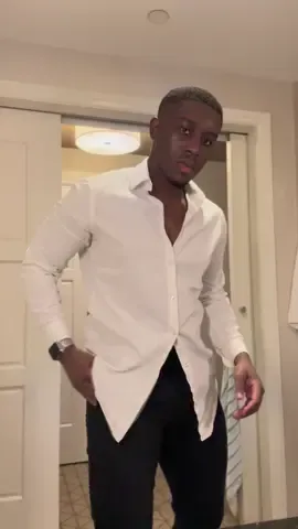 I lkked the black better. What do you think?  #grwm #blackmen #haitiantiktok #nigeriantiktok 